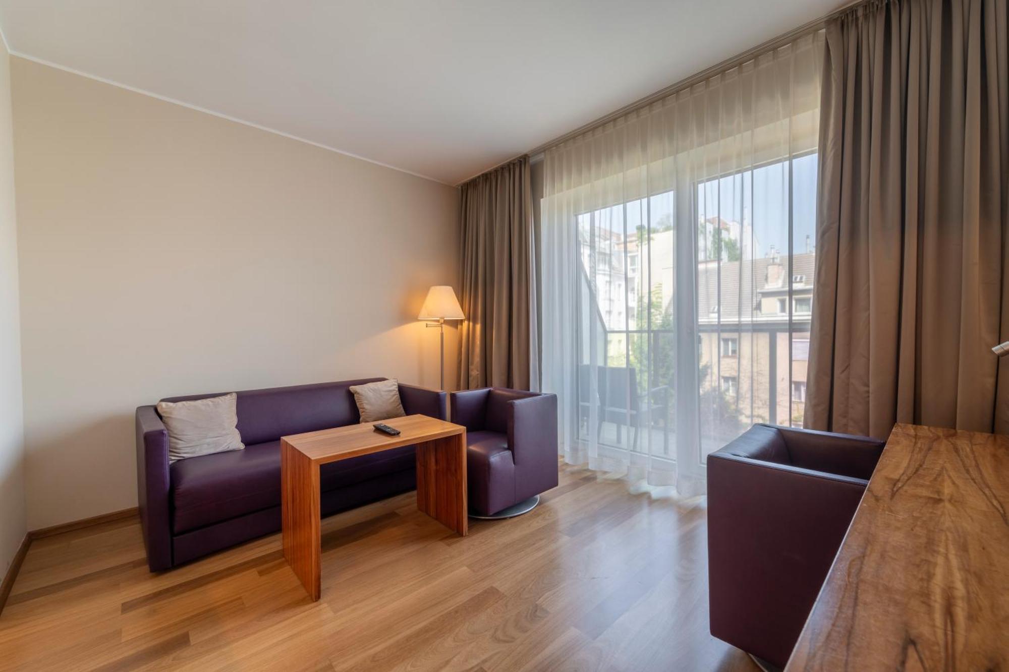 Pakat Suites Viena Exterior foto